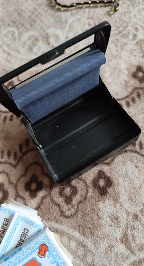 Kompakt Siyah Taşınabilir tütün sigara kutusu - Görsel 5