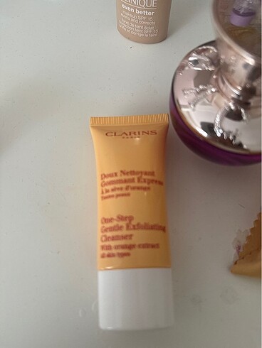 Clarins cleanser