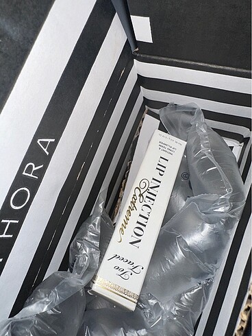 Too faced lip injection gloss