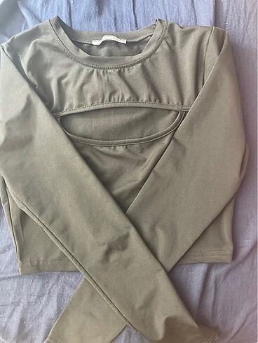H&M Dekolte crop