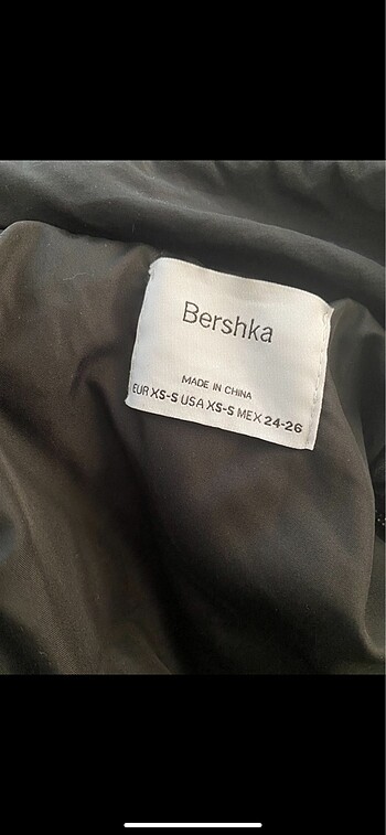 Bershka mont