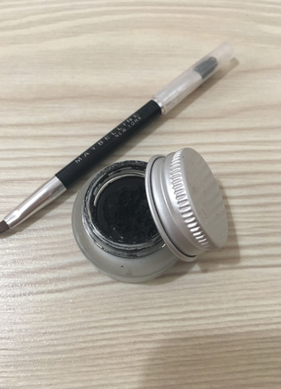 Maybelline