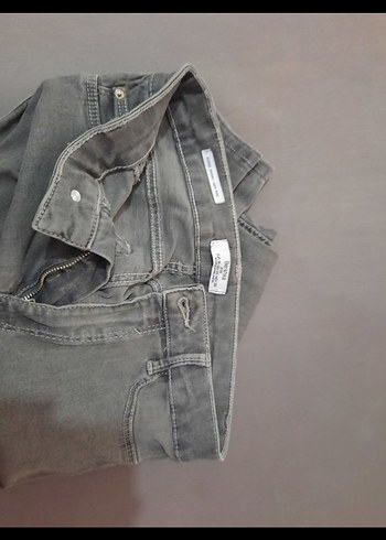 Bershka Gri Dar Kesim Jean Pantolon