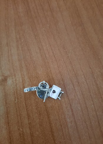 İthal Pembe Paletli  Fotograf Makineli Kadın Charm - Görsel 6