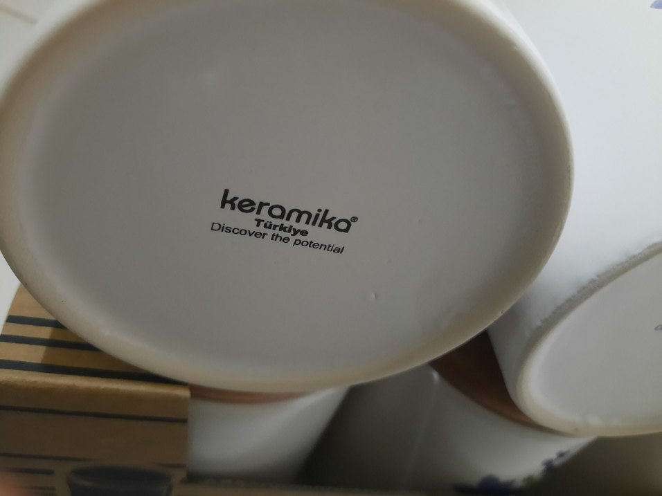 Beyaz Pastel Renkli Çiçek Desenli Saklama Kabı - Görsel 3