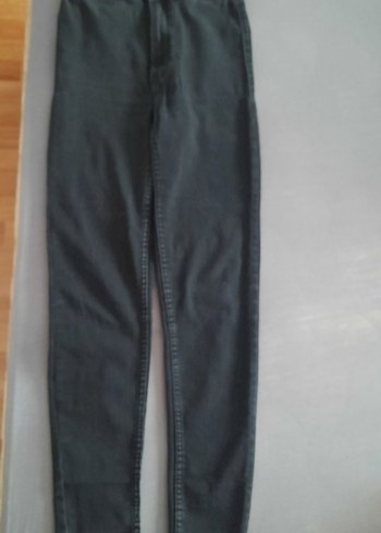 s Beden gri Renk BERSHKA İNCE ANTRASIT KOT PANTOLON