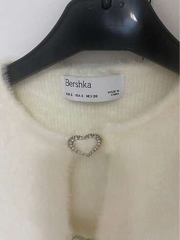 Bershka Berhska kalpli üst
