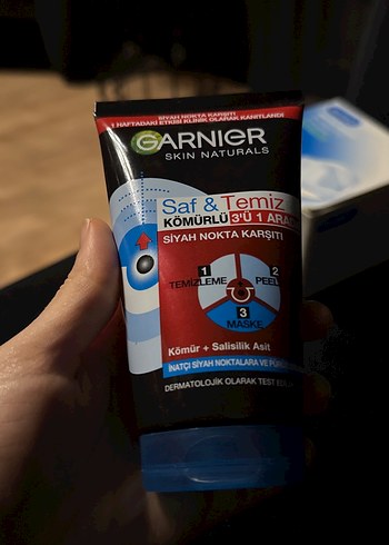 Garnier Saf & Temiz Kömürlü 3'ü 1 Arada Yüz Temizleyici - Görsel 2