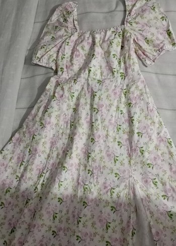 Pembe Bohem Renkli Uzun Yırtmaçlı Elbise
