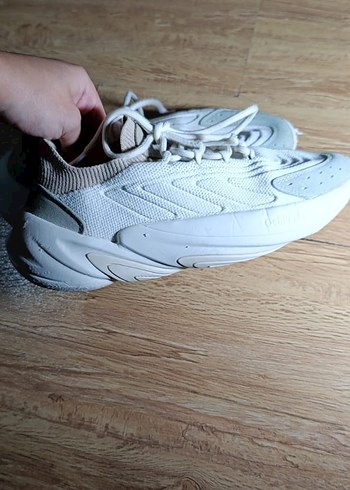 Adidas Orijinal Gri Bağcıklı Kadın Spor Ayakkabı