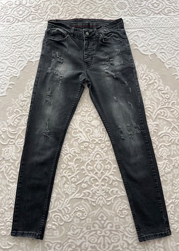 DSquared2 Koyu Gri Yikamali Dar Kesim Jean