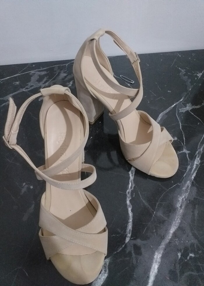 Topuklu ayakkabı  - Görsel 3