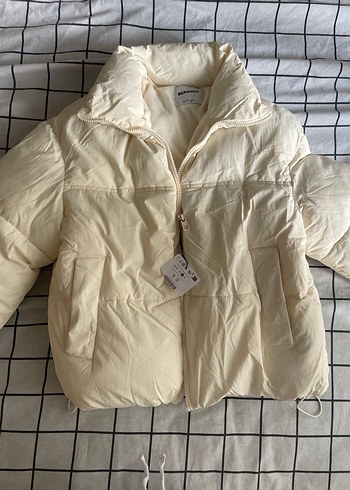Bershka Bershka şişme mont beyaz