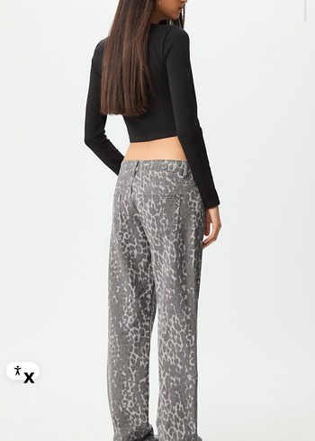 Stradivarius Düz kesim leopar pantolon - Görsel 2