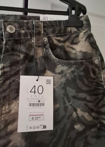 Stradivarius  şortlu mini etek - Görsel 5