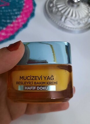 Loreal paris yüz kremi