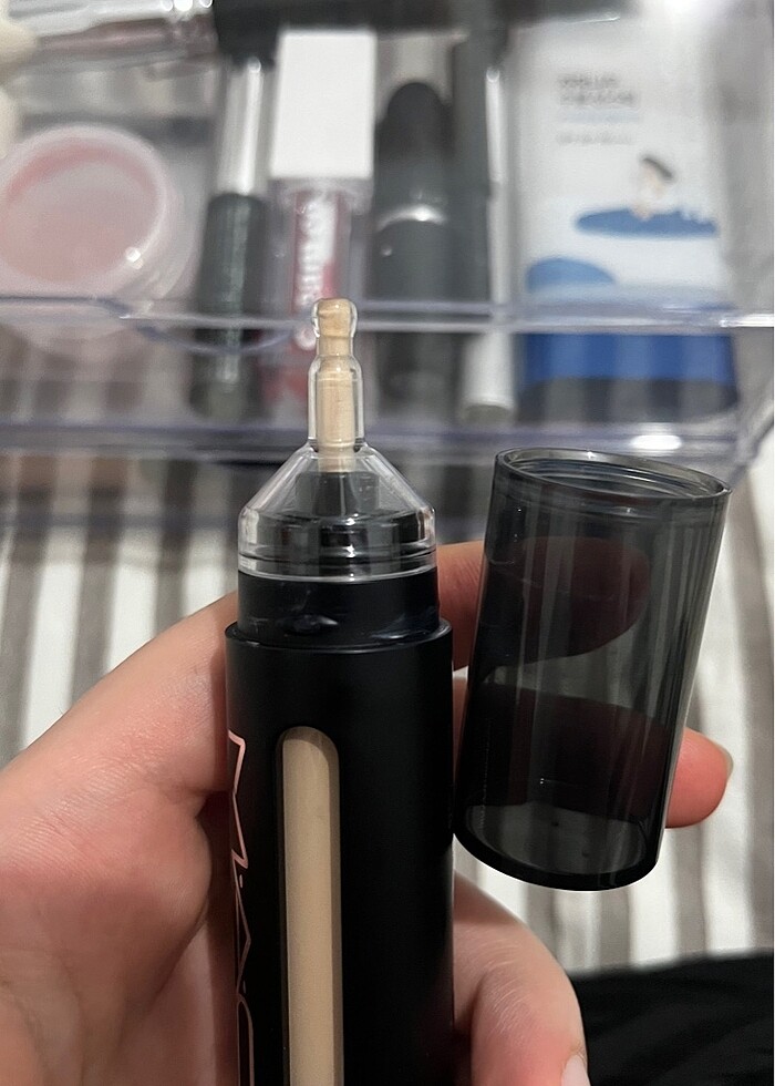 Mac studio Fix Every wear All-over çok amaçlı kalem fondöten - Görsel 4