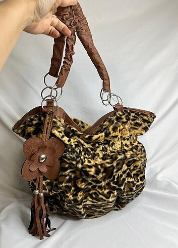 Y2k vintage tüylü leopar çanta 