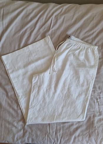 Bershka Beyaz Keten Bol Kesim Kadın Pantolon