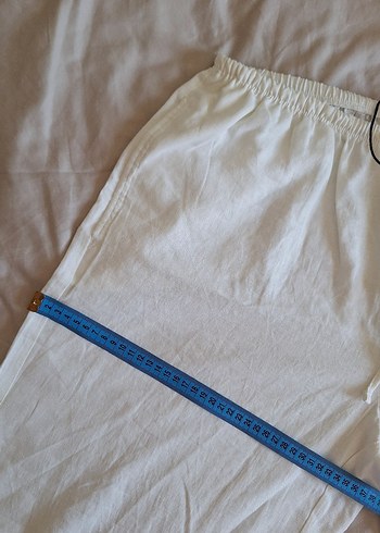42 Beden Bershka Beyaz Keten Bol Kesim Kadın Pantolon