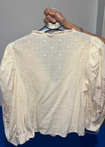 Düğmeli Bohem Nakışlı Keten V Yaka Gömlek - Görsel 2