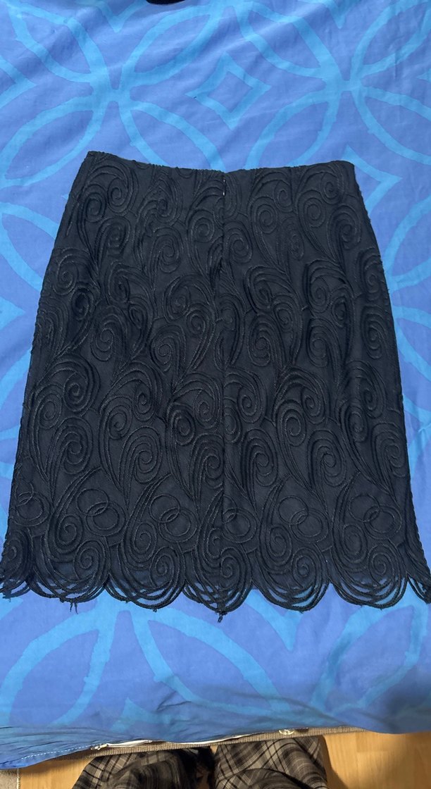 Dantel İşlemeli Siyah Midi Etek - Görsel 2