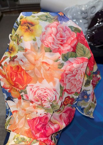 Çiçek Desenli Kısa Kollu Kadın Bluz - Görsel 2