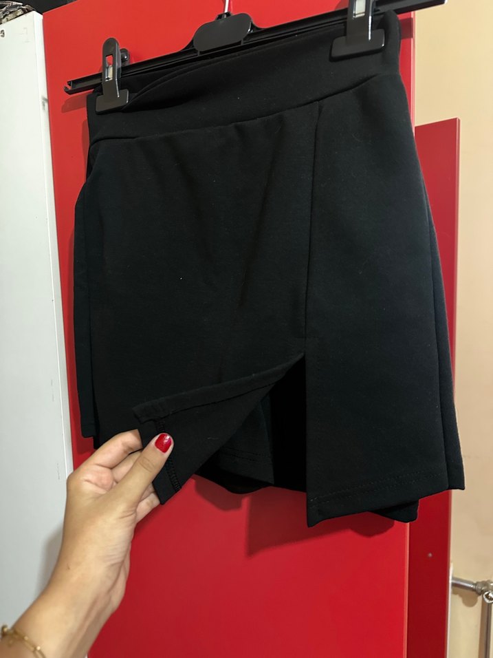 Kadın Siyah Dar Mini Etek - Görsel 2