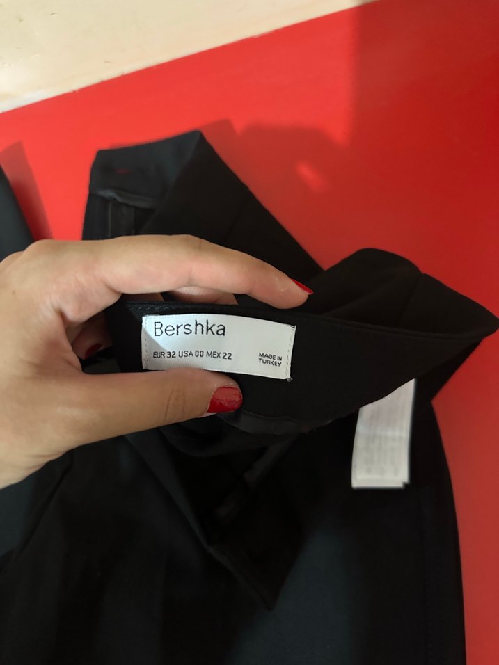 Kadın Siyah Midi Kumaş Pantolon - Görsel 2