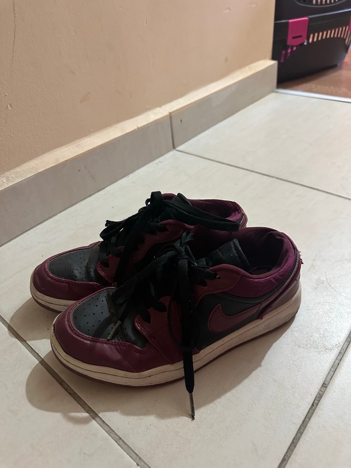 Nike Bordo Kadın Spor Ayakkabı - Görsel 4