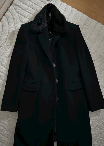 Kürk Yaka Siyah Kaban - Görsel 3