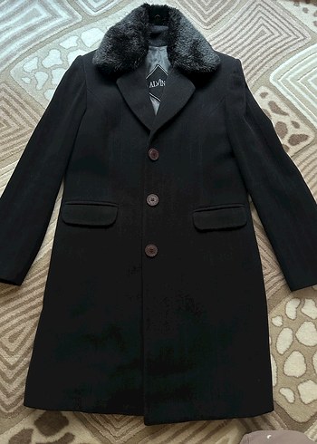 Kürk Yaka Siyah Kaban - Görsel 10