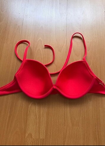 s Beden bikini üst