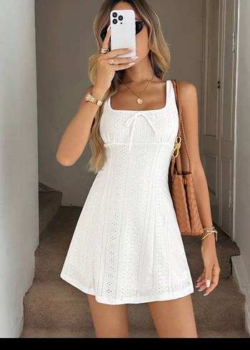Shein Beyaz Nakışlı Mini Elbise