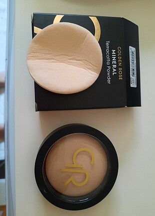 Golden Rose mineral pudra 01