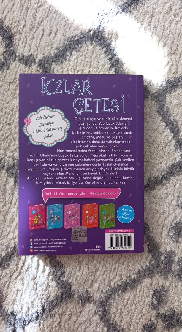 Kızlar Çetesi - Çocuk Kitabı - Görsel 2
