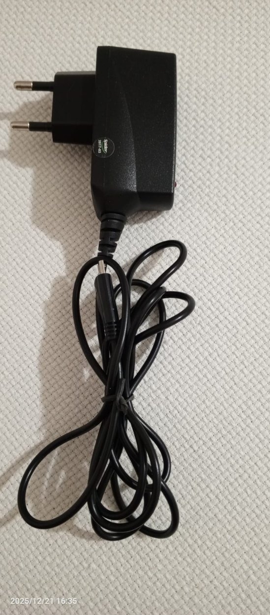 Samsung SM-E2250 Beyaz Düğmeli Telefon - Görsel 4