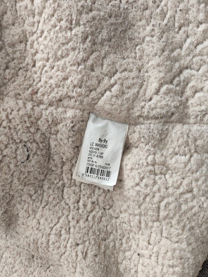 Sokak Stili Gri Pembe Ekoseli Kürklü Kaban - Görsel 4