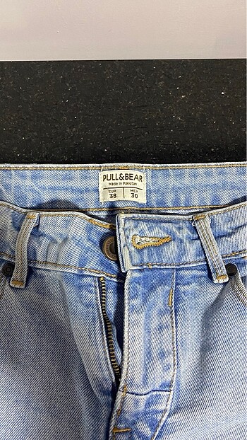 38 Beden mavi Renk Pull&Bear Şort
