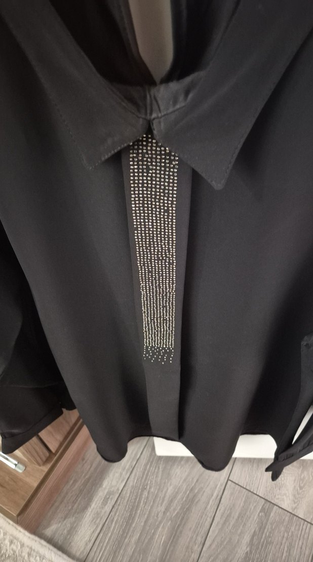 Taş  Detaylı Siyah Uzun Kollu Gömlek - Görsel 2