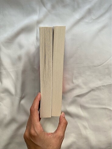 Beden Renk Nöbet Başında Aşk Rabia Gümüş
