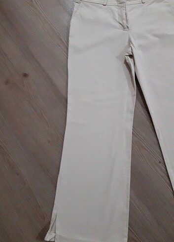 36 Beden Yırtmaçlı bilek boy pantolon