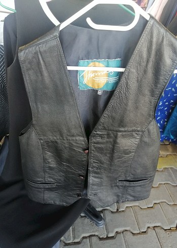 Düğmeli Siyah Deri Erkek Yelek