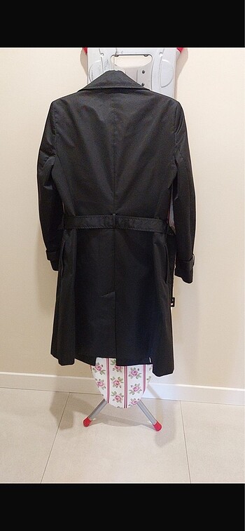 Network Network trenchcoat