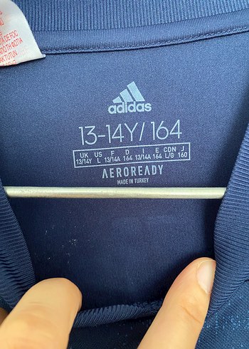 Adidas Erkek Lacivert Baskılı Kısa Kollu Forma