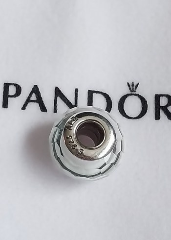Pandora BEYAZ YÜZEYLİ CAM MURANO CHARM
