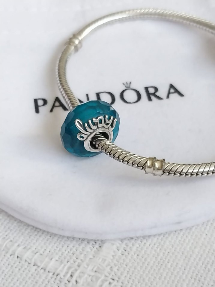 Kesme Yüzeyli  Murano Cam Arkadaşlık Charm - Görsel 4