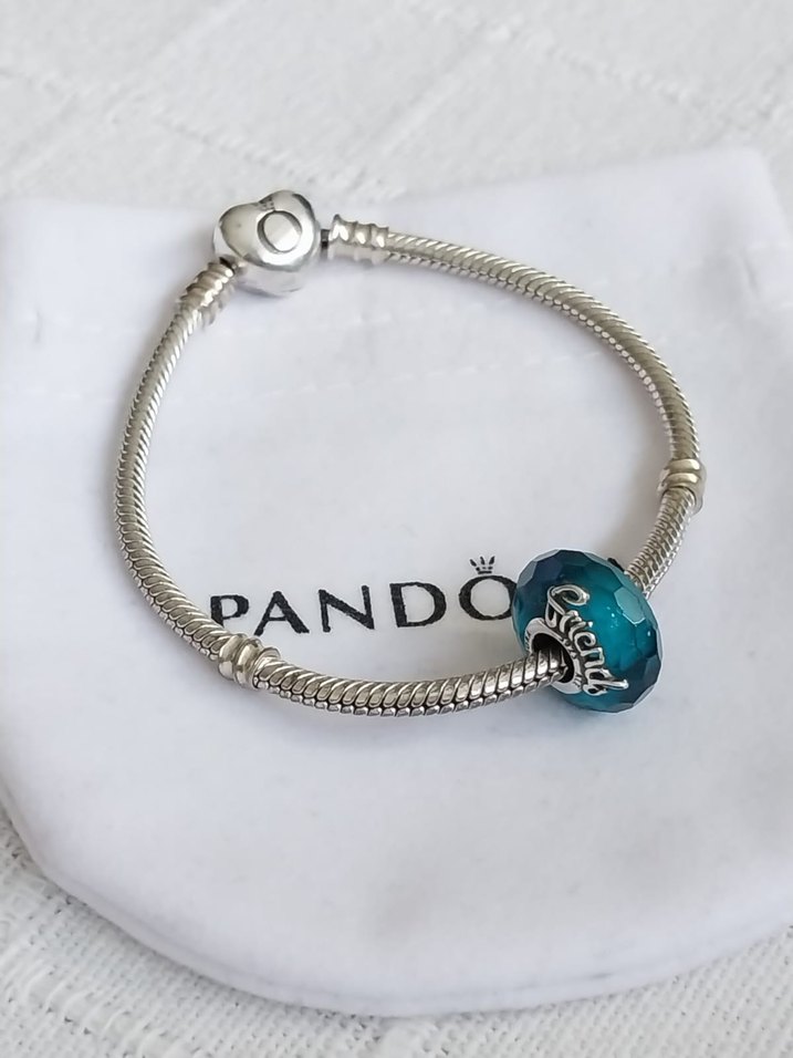 Kesme Yüzeyli  Murano Cam Arkadaşlık Charm - Görsel 5