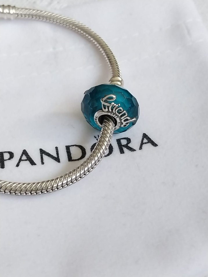 Kesme Yüzeyli  Murano Cam Arkadaşlık Charm - Görsel 3