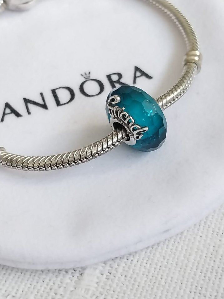 Kesme Yüzeyli  Murano Cam Arkadaşlık Charm - Görsel 2